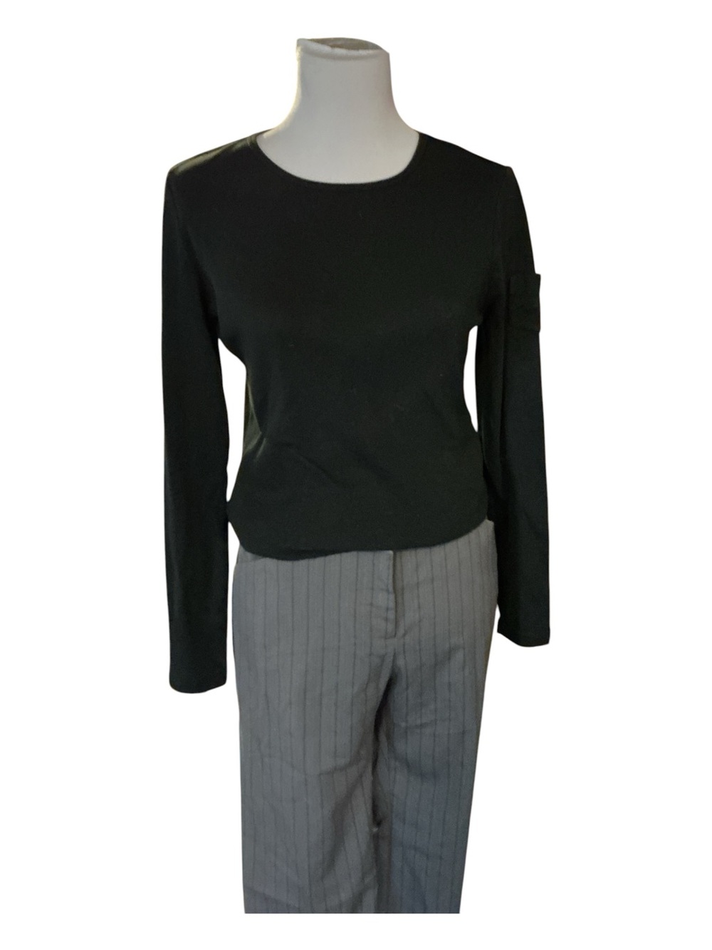 Women’s Black Long Sleeve Crewneck Top